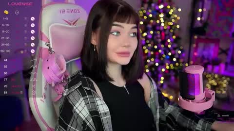 Snapshot of babyroxynill chatting on January 5, 10:29 pm Nika online show from January 5, 10:29 pm