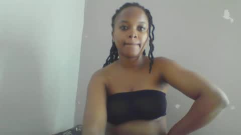 babyy_fface25 online show from September 24, 4:00 am