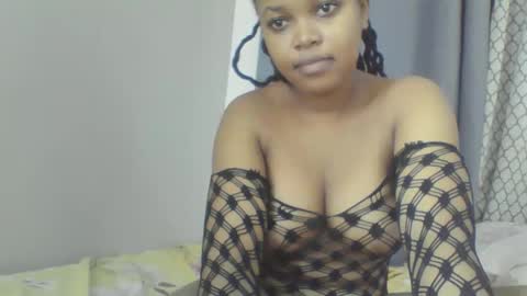 babyy_fface25 online show from October 6, 10:47 pm