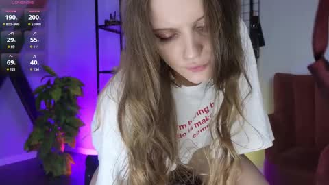 Chloe online show from February 27, 1:38 pm