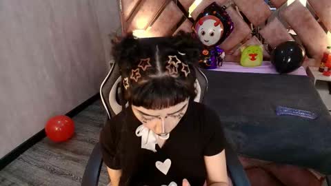 Snapshot of babyyrasta666 chatting on October 30, 5:21 am BABY RASTA DANN online show from October 30, 5:21 am