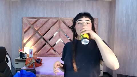 Snapshot of babyyrasta666 chatting on October 14, 3:42 am BABY RASTA DANN online show from October 14, 3:42 am