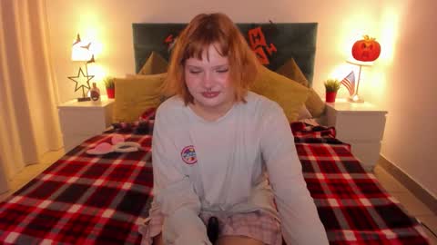 babyyulli online show from October 23, 2:45 pm