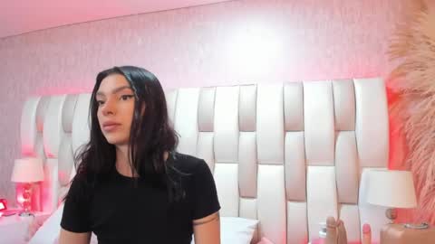 bad__girll_ online show from May 27, 3:14 am