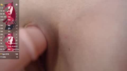 Snapshot of bad_giirl__ chatting on March 7, 4:33 pm Anna online show from March 7, 4:33 pm