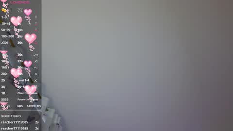 Sophie online show from November 18, 7:04 pm