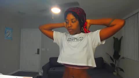 badgurldnay online show from September 22, 2:21 am