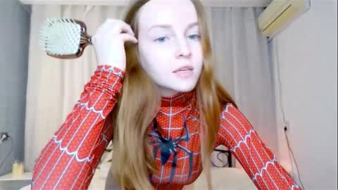 Alice online show from September 19, 5:01 pm