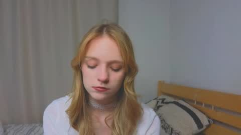 Kate online show from April 28, 4:22 pm
