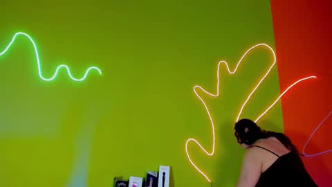 Snapshot of bagiolett chatting on October 21, 7:18 pm bagiolett  online show from October 21, 7:18 pm