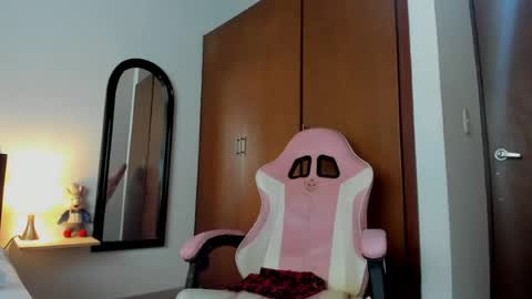 sandra online show from June 22, 2:36 pm