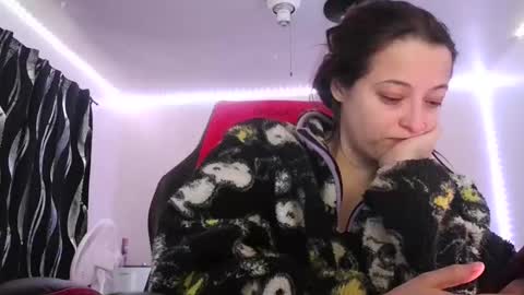 bambiboo8113 online show from January 21, 7:28 pm