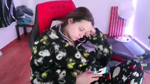 bambiboo8113 online show from January 14, 4:08 pm