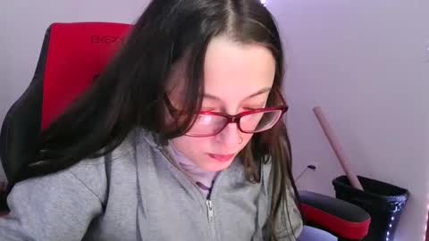 bambiboo8113 online show from January 26, 1:09 am