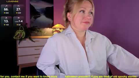 Snapshot of bananarum chatting on September 18, 9:19 am Allie online show from September 18, 9:19 am