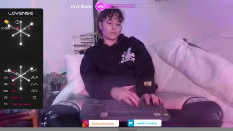 V E R O N I C A online show from February 12, 3:52 am