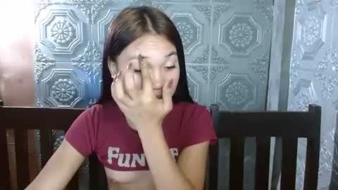 Snapshot of baninay810654 chatting on October 26, 2:18 am baninay810654 online show from October 26, 2:18 am