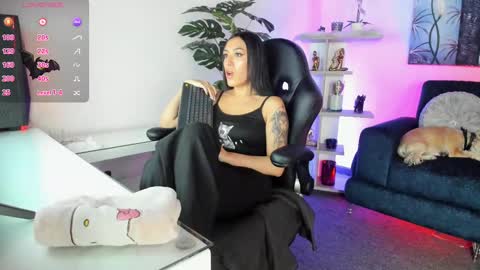 Snapshot of baphy_baby chatting on October 2, 7:19 pm Gabi  online show from October 2, 7:19 pm