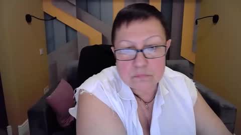 barbaraturners online show from December 15, 10:48 pm