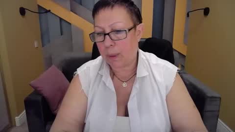 barbaraturners online show from December 14, 1:27 am