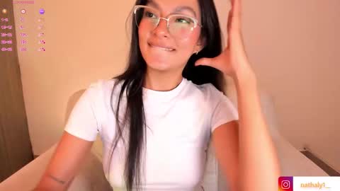  independet model online show from September 28, 12:17 am