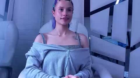 Snapshot of barbieambarx chatting on September 21, 3:10 pm Barbie online show from September 21, 3:10 pm