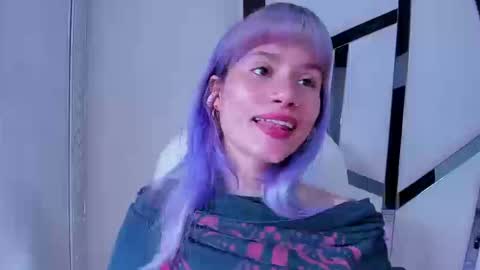 Snapshot of barbieambarx chatting on September 11, 1:11 pm Barbie online show from September 11, 1:11 pm