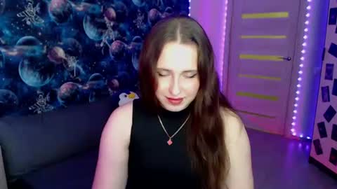 barbiepie online show from December 3, 6:49 am