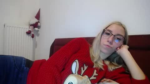 Lena online show from January 10, 2:34 pm