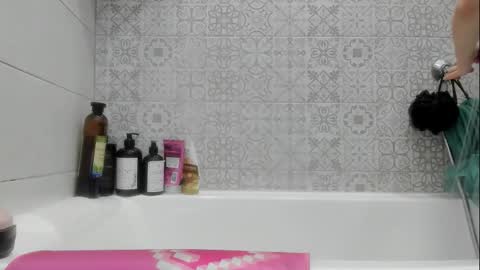 Summer BABY online show from October 25, 4:58 pm