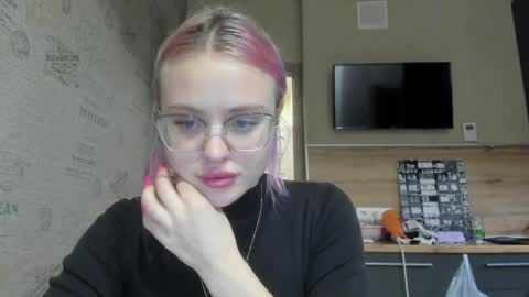 Summer BABY online show from January 18, 5:59 pm