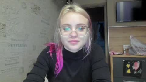 Summer BABY online show from December 31, 1:52 pm