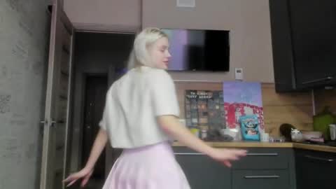 Summer BABY online show from February 24, 2:25 pm