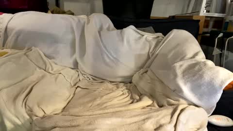 BeachyMILF online show from February 18, 4:27 pm