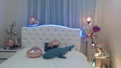 beataangel online show from February 15, 8:22 am