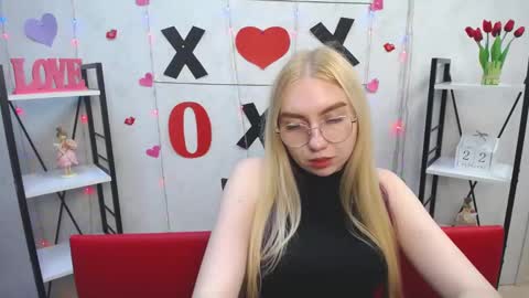 Snapshot of beatriceflyy chatting on February 22, 4:37 pm BeatriceFlyy online show from February 22, 4:37 pm
