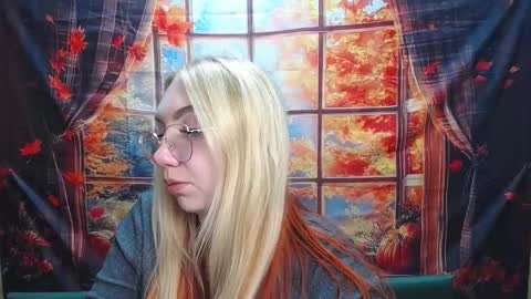 BeatriceFlyy online show from November 18, 4:19 pm