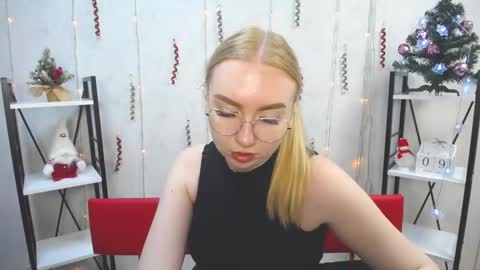 Snapshot of beatriceflyy chatting on January 9, 4:28 pm BeatriceFlyy online show from January 9, 4:28 pm