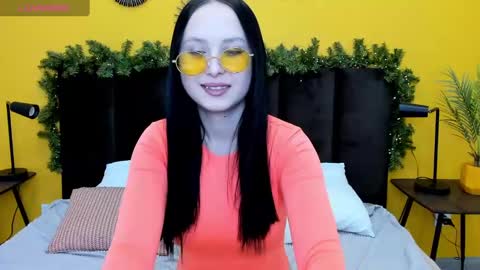 Beatrice 3 online show from December 26, 1:29 am