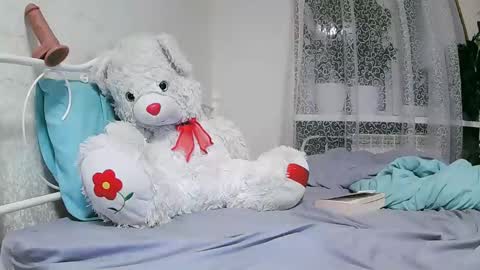 BeatriceTender online show from January 4, 10:24 pm
