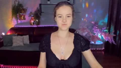 BeatriceWild online show from April 8, 11:23 am