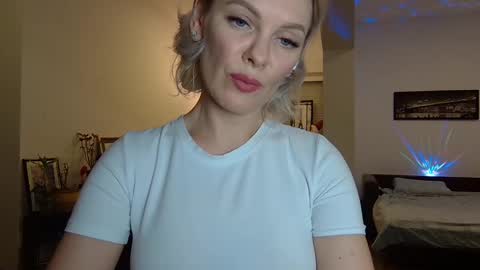 Beautifulkollette online show from January 31, 11:35 pm