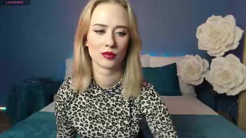 beauty Sasha online show from November 9, 6:04 pm