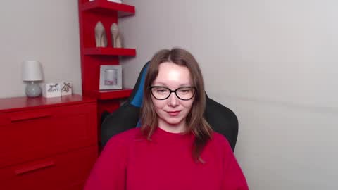 Zoe online show from December 9, 7:17 am