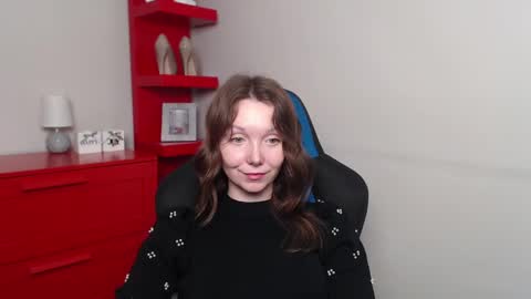 Zoe online show from December 2, 7:10 am