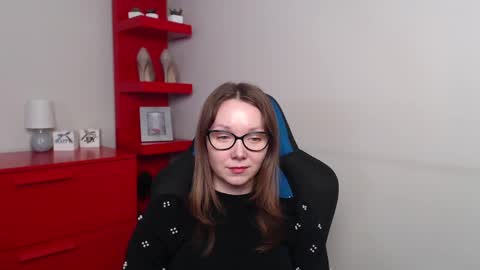 Zoe online show from December 16, 7:26 am