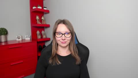 Zoe online show from October 8, 6:51 am