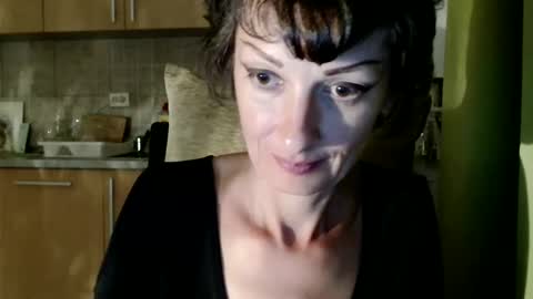 Raluca online show from September 24, 6:07 pm