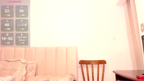 Jennifer online show from February 5, 9:40 pm