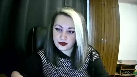 Becca-Van-Boa online show from February 20, 2:18 pm